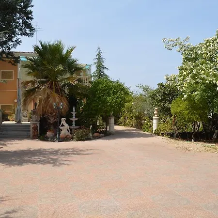Rubino Villa *