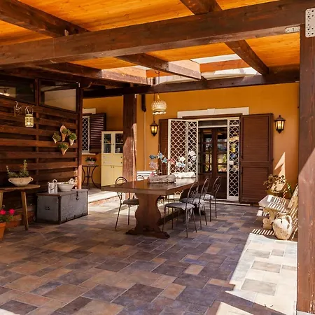 Rubino Villa